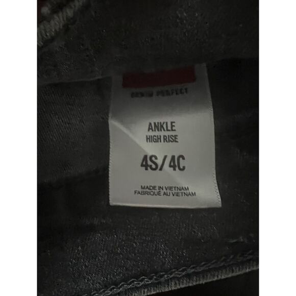 Express Black Distressed Denim Perfect Ankle Jeans High Rise Stretch+ Sz 4S - Picture 5 of 6